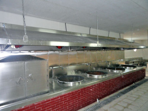沙田(tian)廣豐傢(jia)具廠(chang)